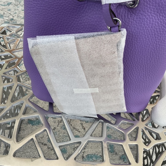 Coach Rowan Bucket Leather Bag Violet w Removable Zipper pouch NWT - Picture 15 of 16